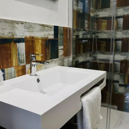 Leolisa * كارياتي